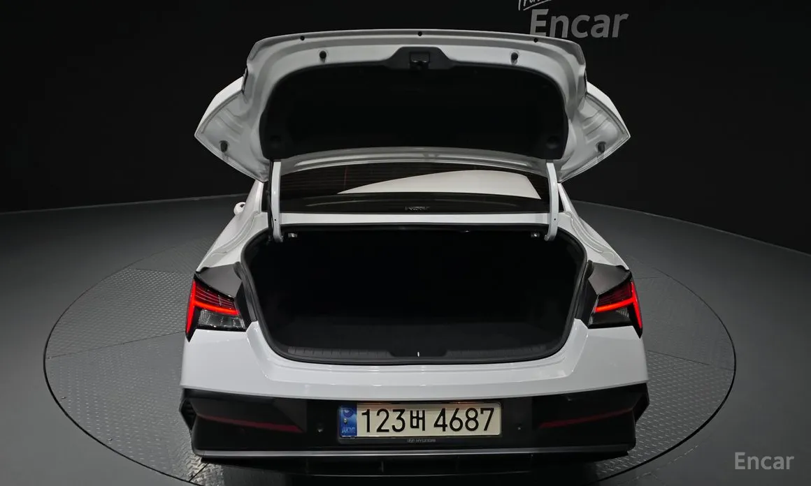 Фото 20 - Hyundai Avante