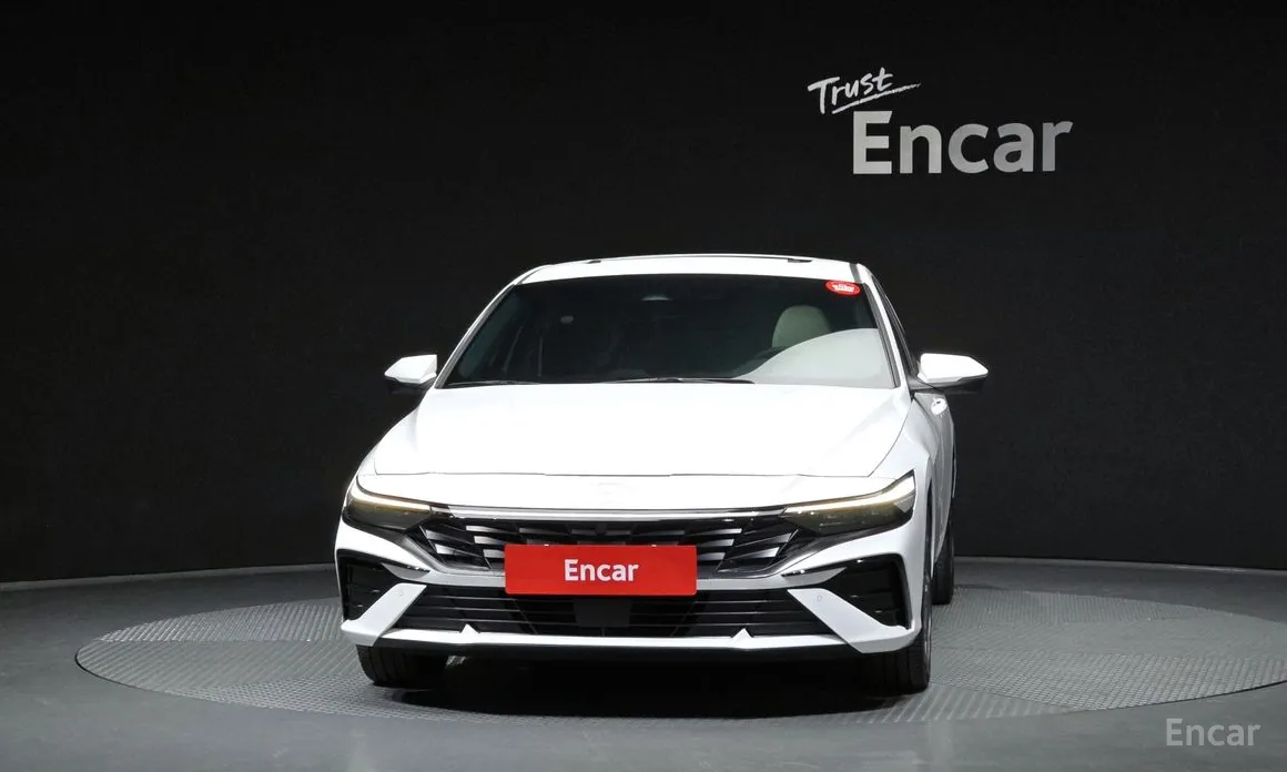 Фото 3 - Hyundai Avante