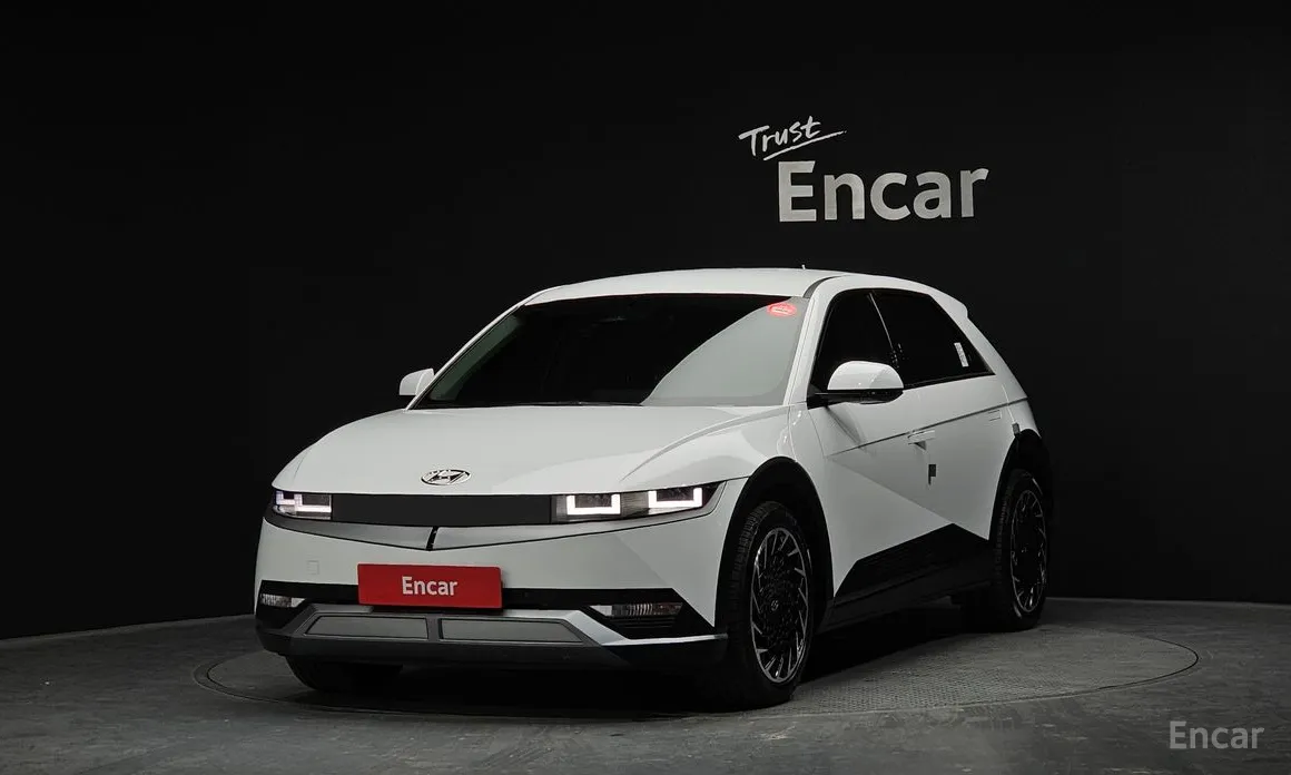 Photo 1 - Hyundai Ioniq 5