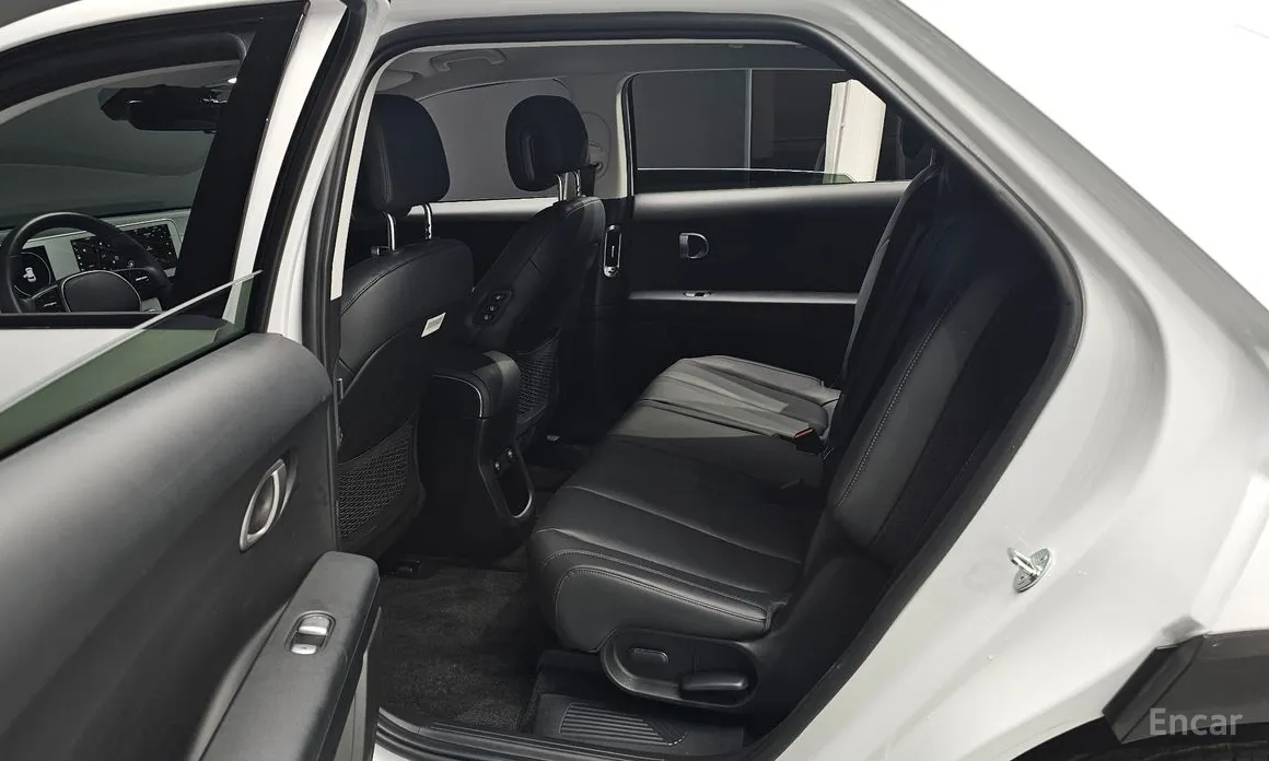 Photo 12 - Hyundai Ioniq 5