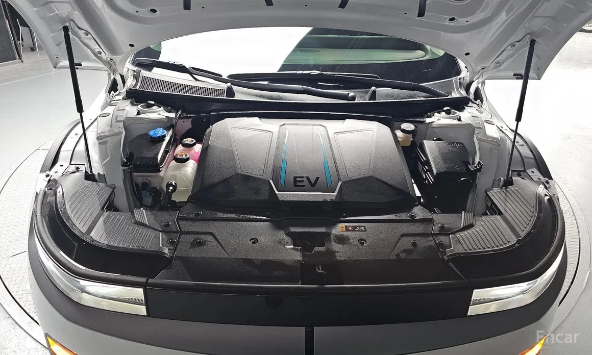 Photo 6 - Hyundai Ioniq 5