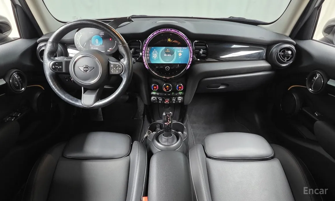 Фото 7 - Mini Cooper