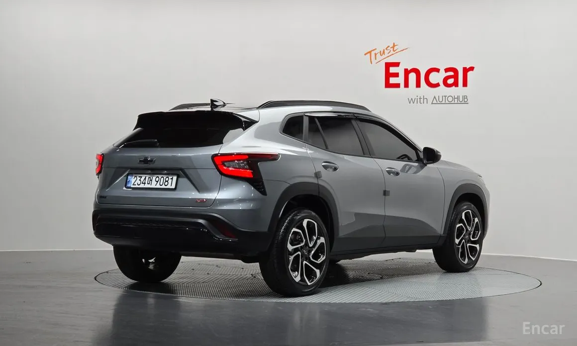 Фото 2 - Chevrolet Trax