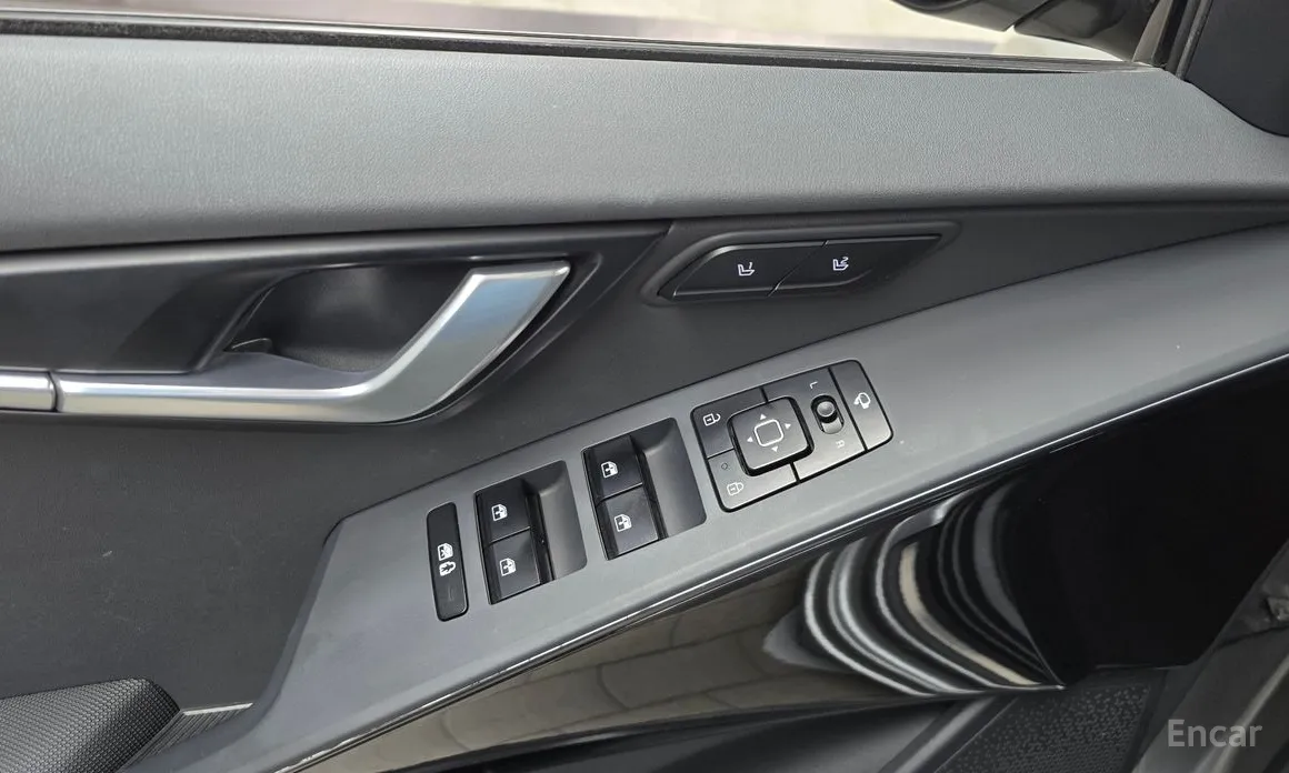 Фото 18 - Kia Niro