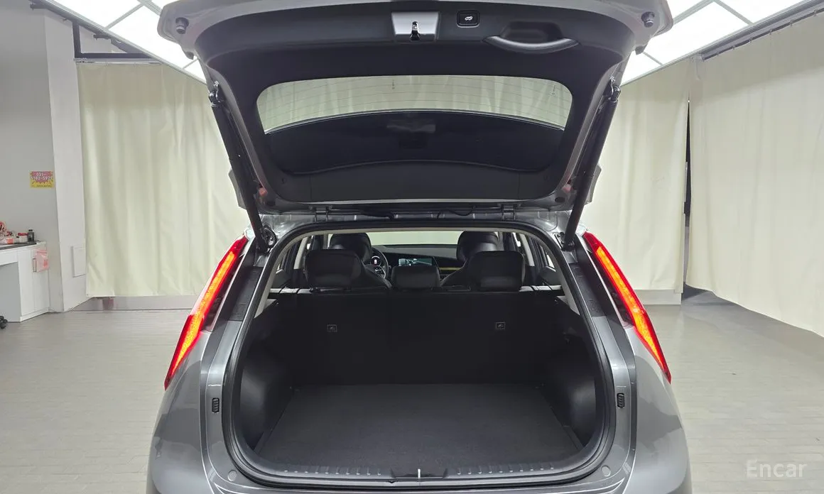 Фото 20 - Kia Niro