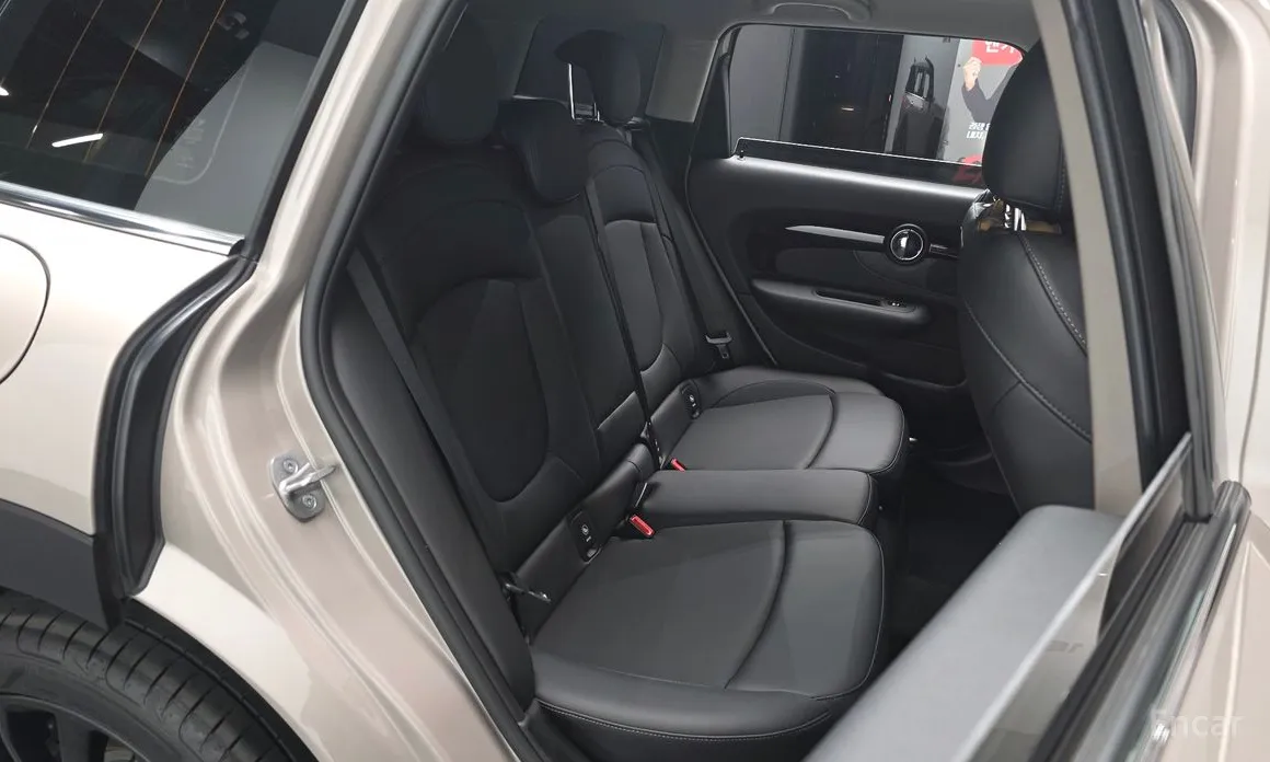 Фото 12 - Mini Clubman