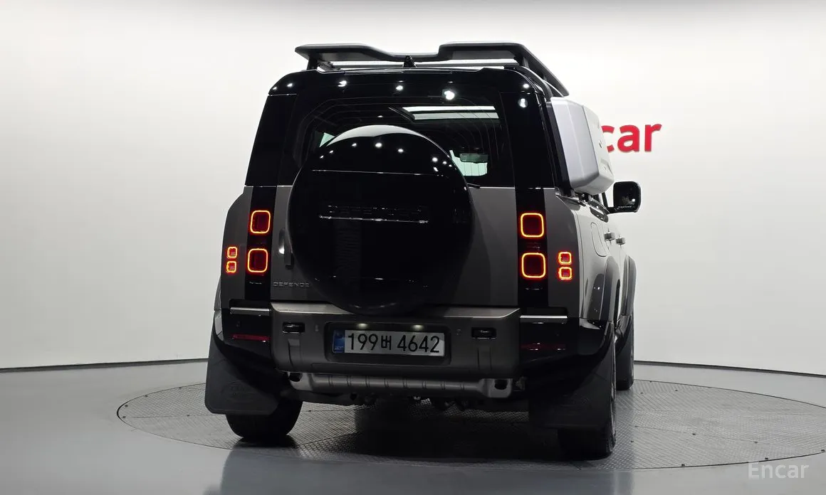 Фото 4 - Land Rover Defender