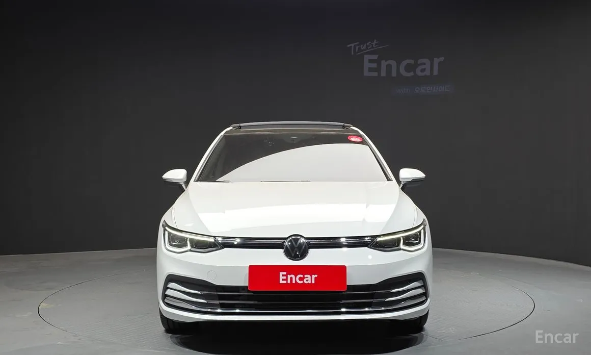 Фото 3 - Volkswagen Golf