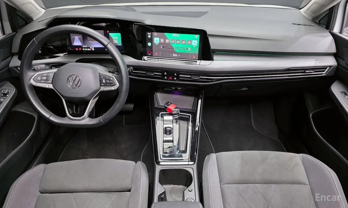 Фото 7 - Volkswagen Golf