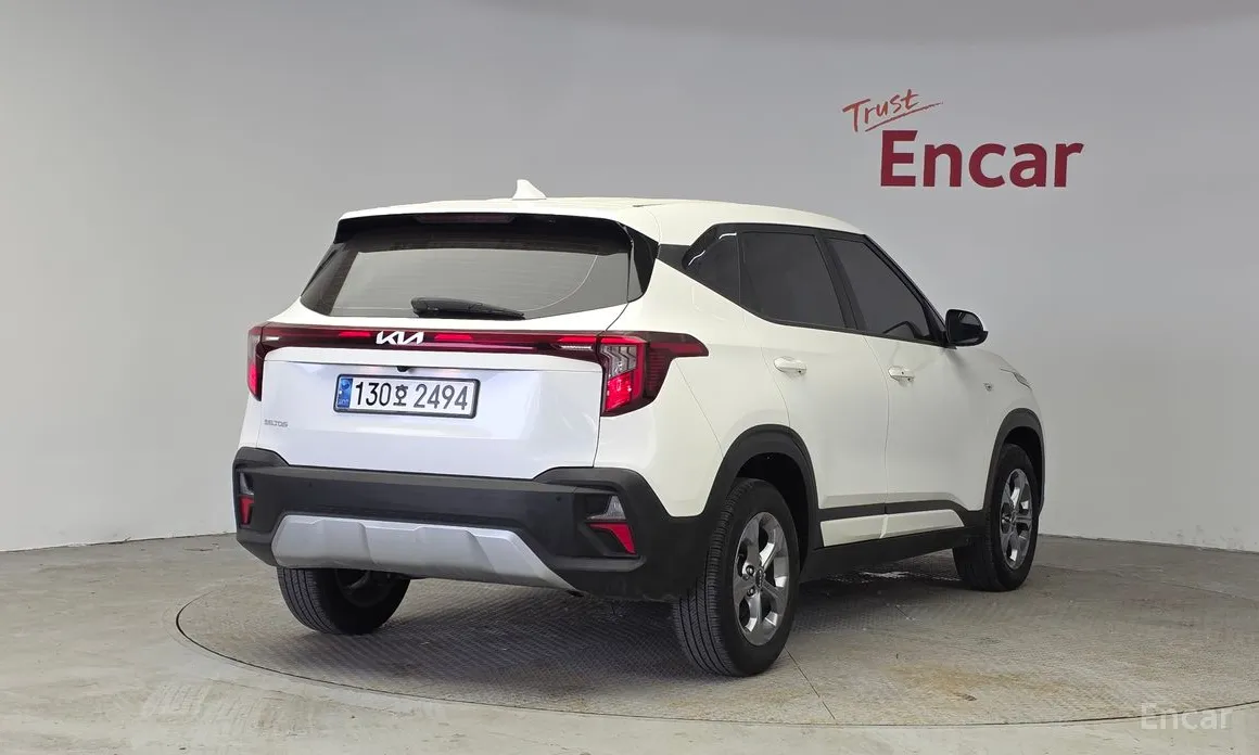 Фото 2 - Kia Seltos
