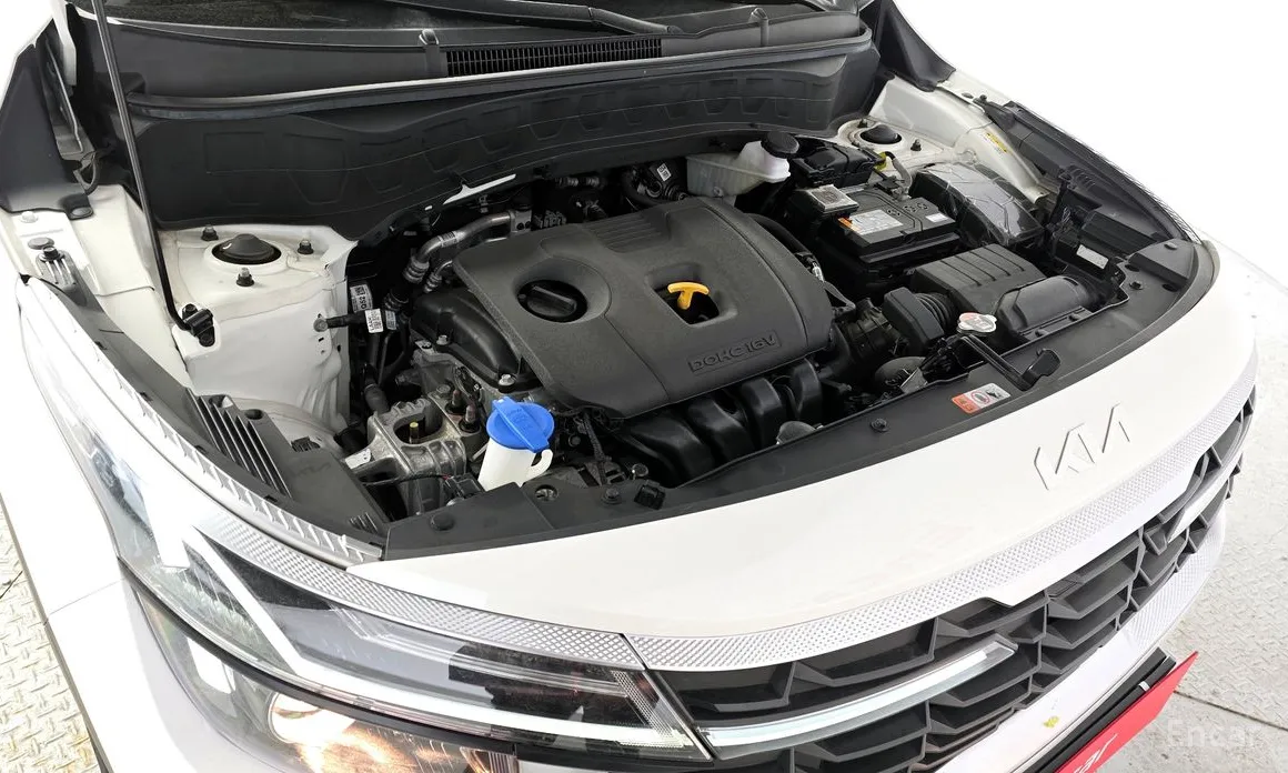 Фото 6 - Kia Seltos