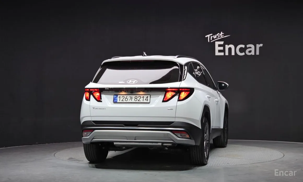 Фото 4 - Hyundai Tucson