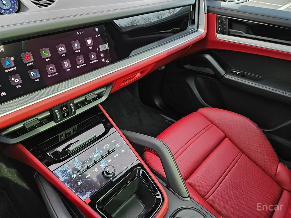 Фото 17 - Porsche Cayenne