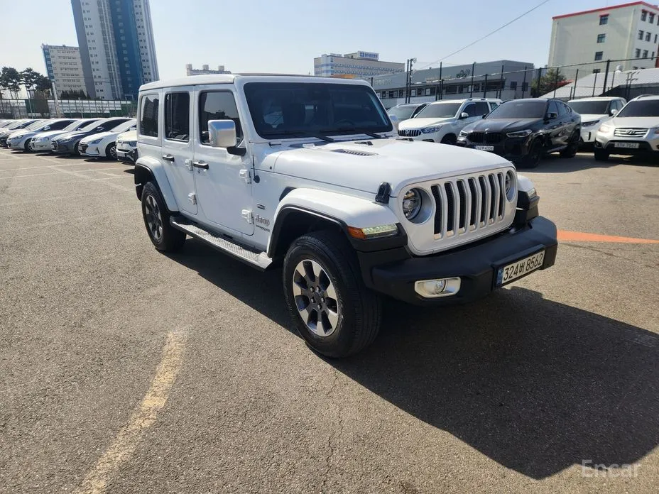 Фото 2 - Jeep Wrangler