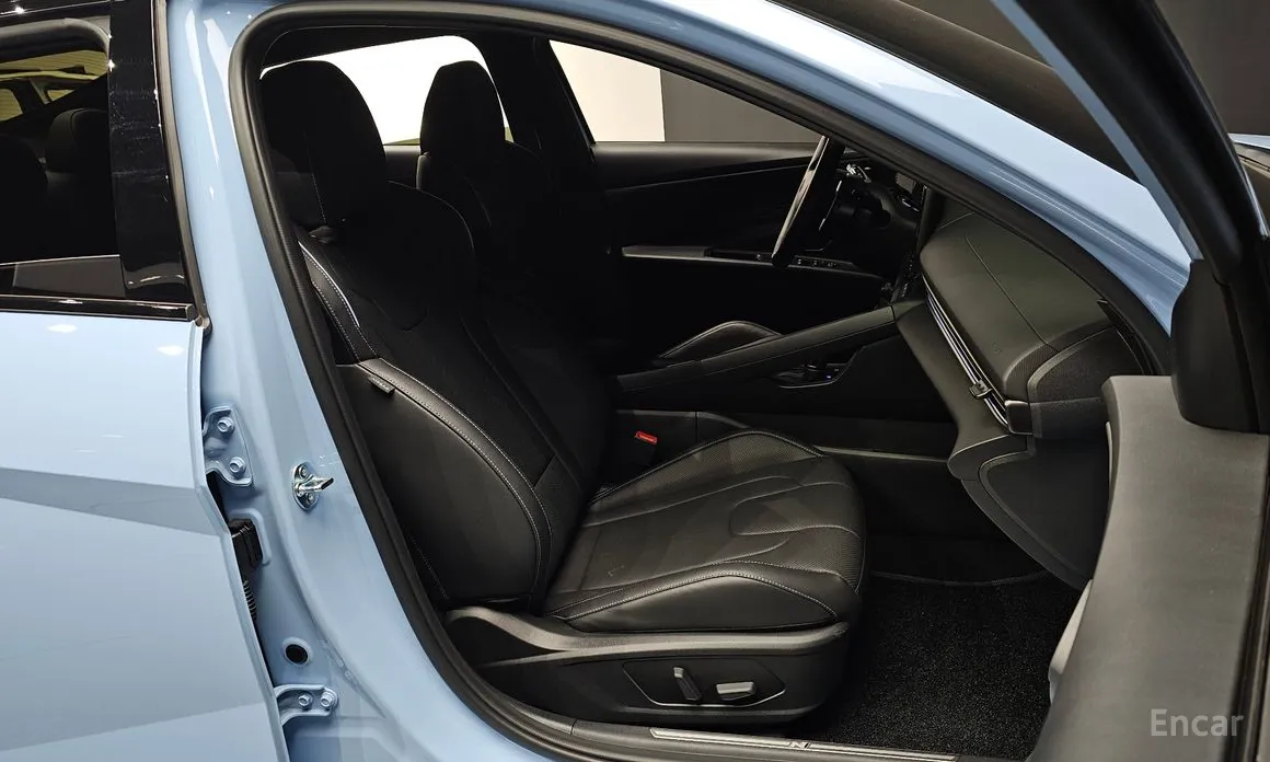 Фото 10 - Hyundai Avante