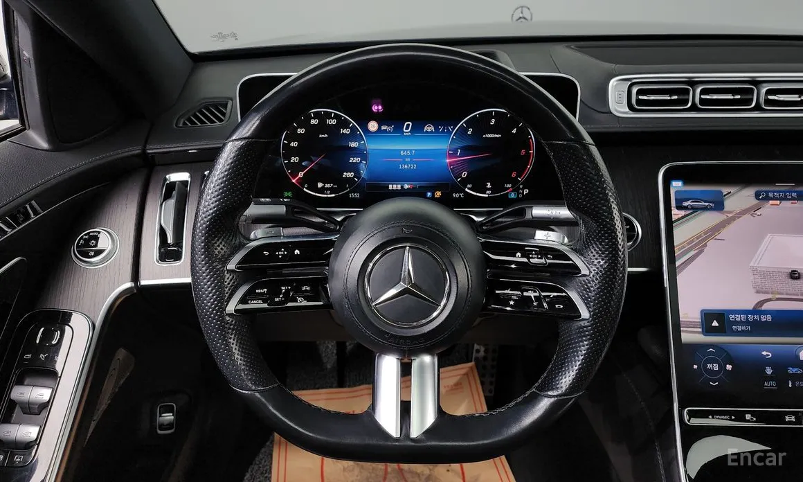 Фото 14 - Mercedes-Benz S-Class