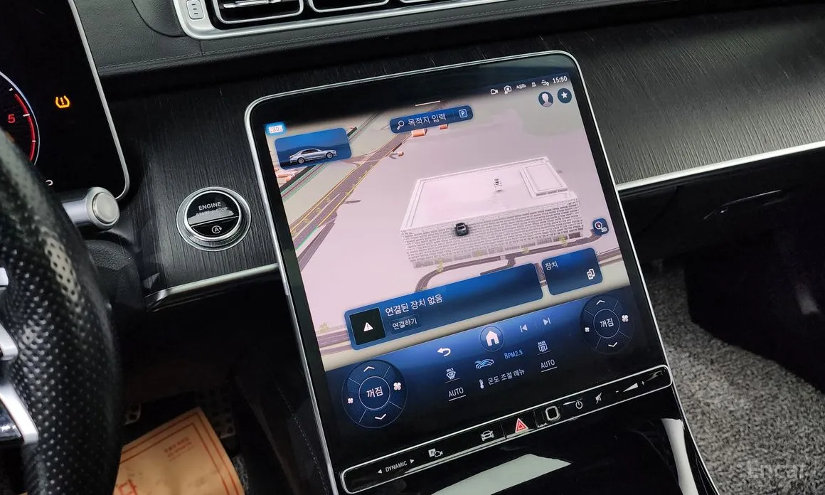 Фото 15 - Mercedes-Benz S-Class