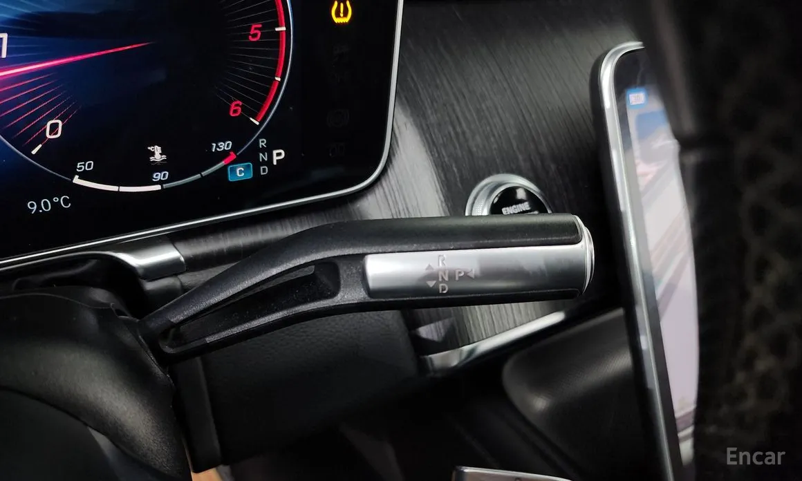 Фото 9 - Mercedes-Benz S-Class