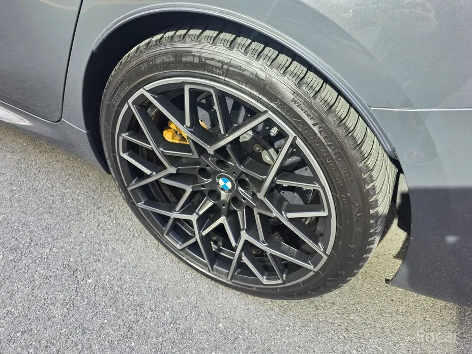 Фото 12 - BMW M8