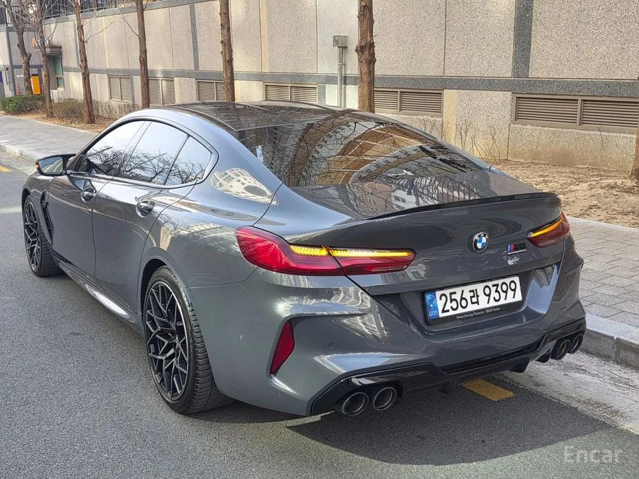 Фото 4 - BMW M8