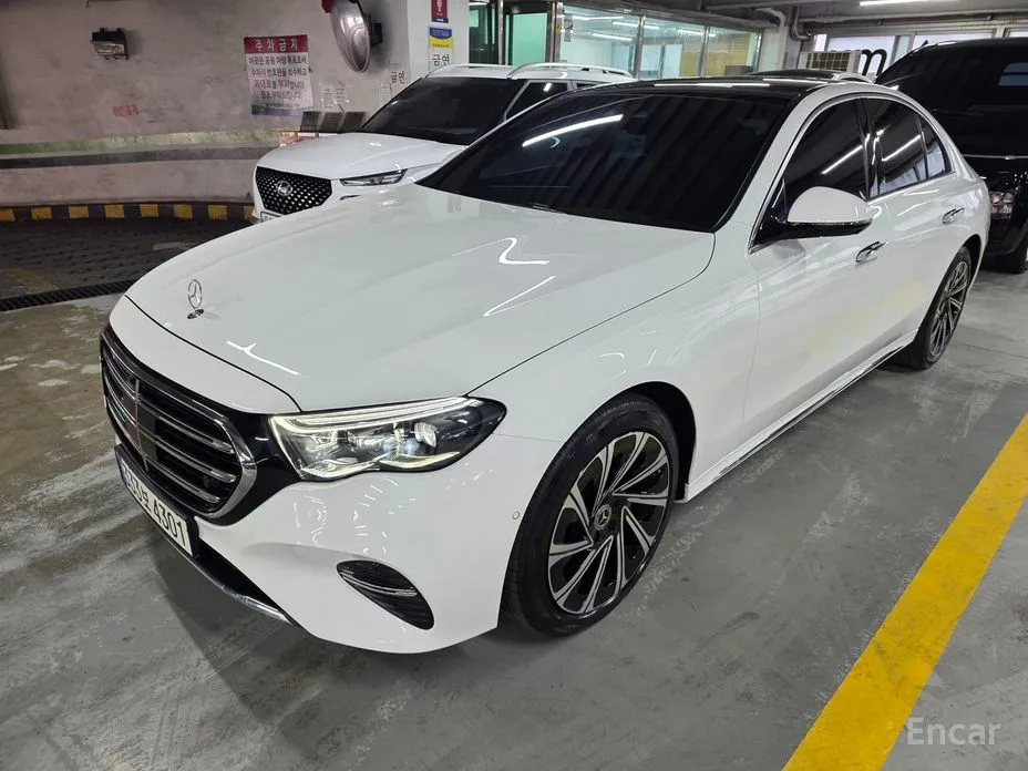 Фото 1 - Mercedes-Benz E-Class