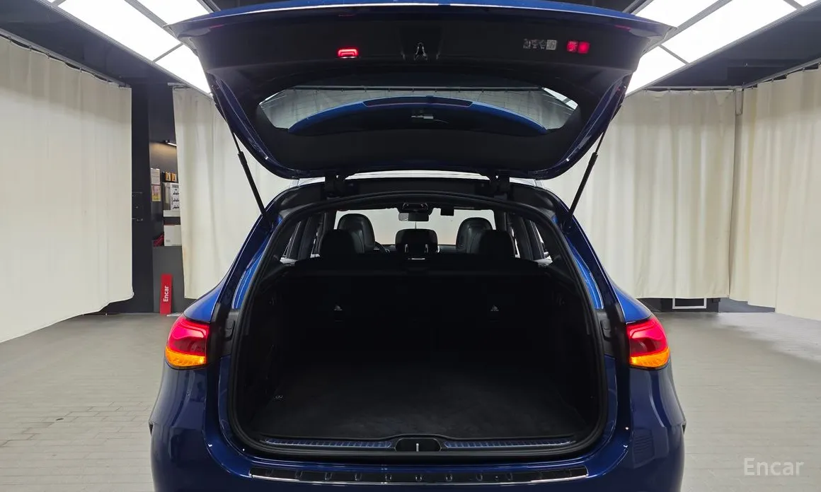 Фото 20 - Mercedes-Benz GLC-Class