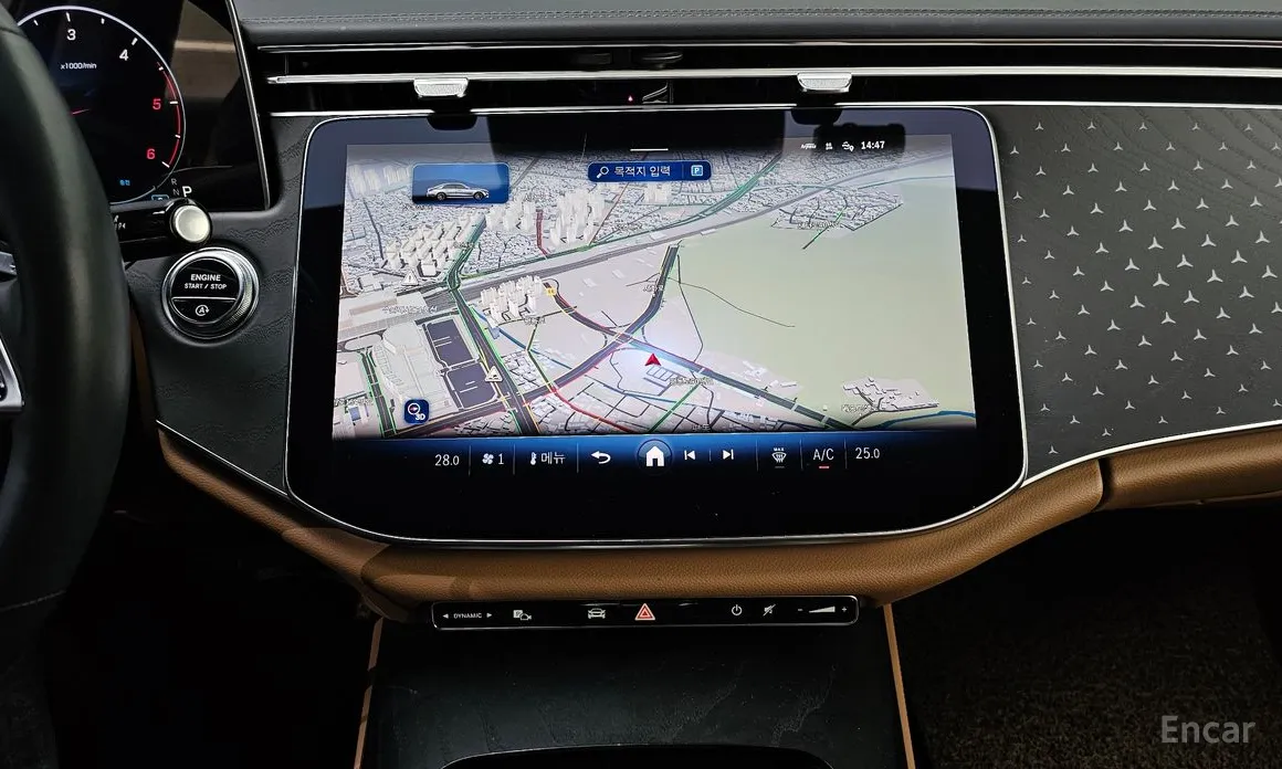 Фото 14 - Mercedes-Benz E-Class