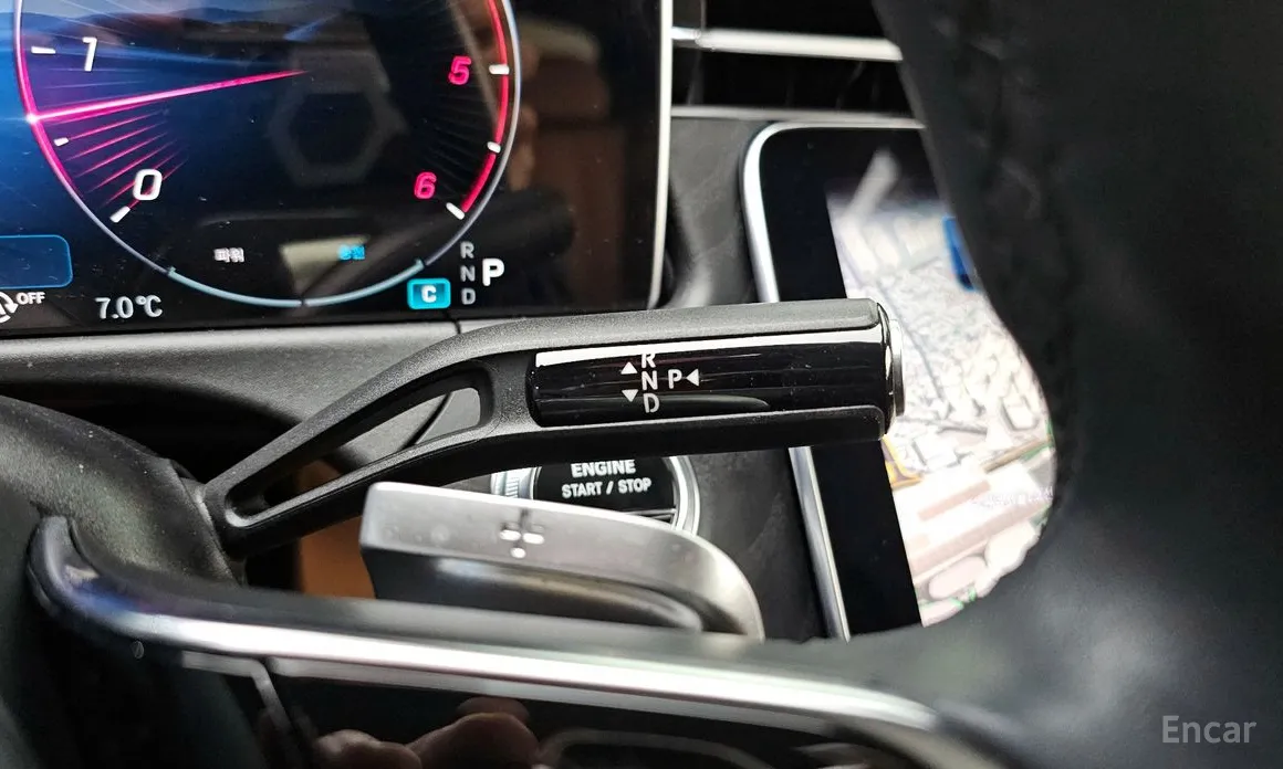 Фото 9 - Mercedes-Benz E-Class