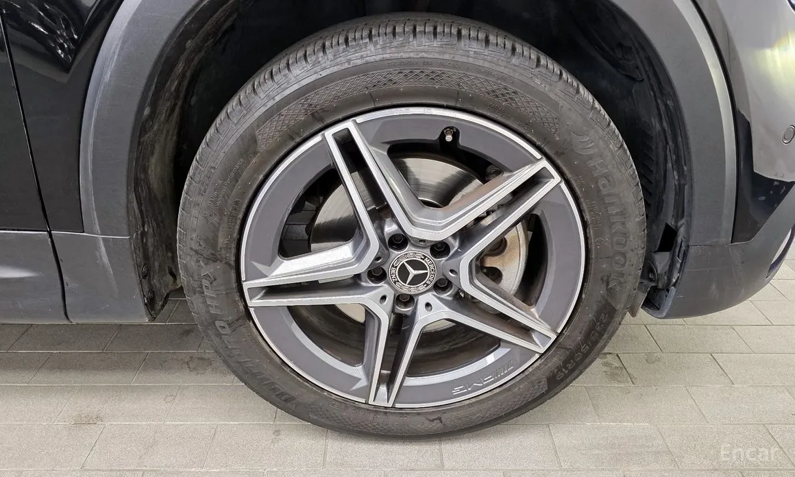 Mercedes-Benz GLB-Class 2020 GLB250 4MATIC