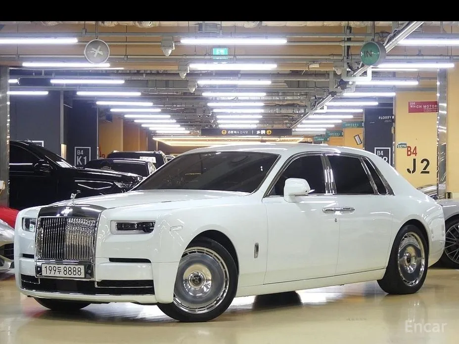 Фото 3 - Rolls-Royce Phantom