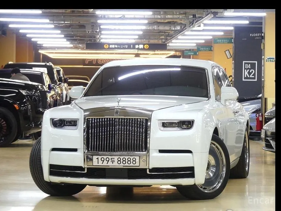 Фото 4 - Rolls-Royce Phantom