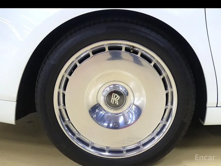 Фото 5 - Rolls-Royce Phantom