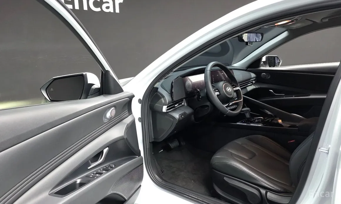 Hyundai Avante 2023 1.6