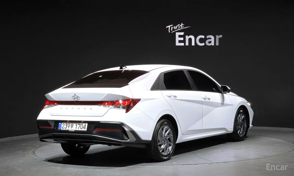 Hyundai Avante 2023 1.6