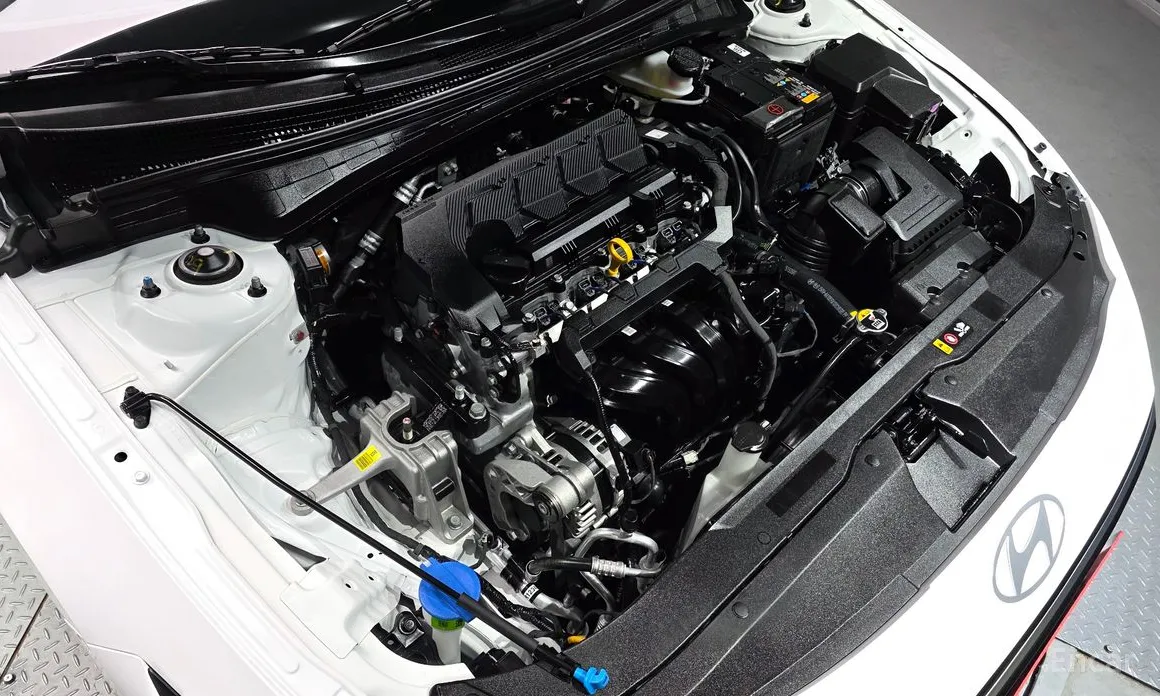 Hyundai Avante 2023 1.6