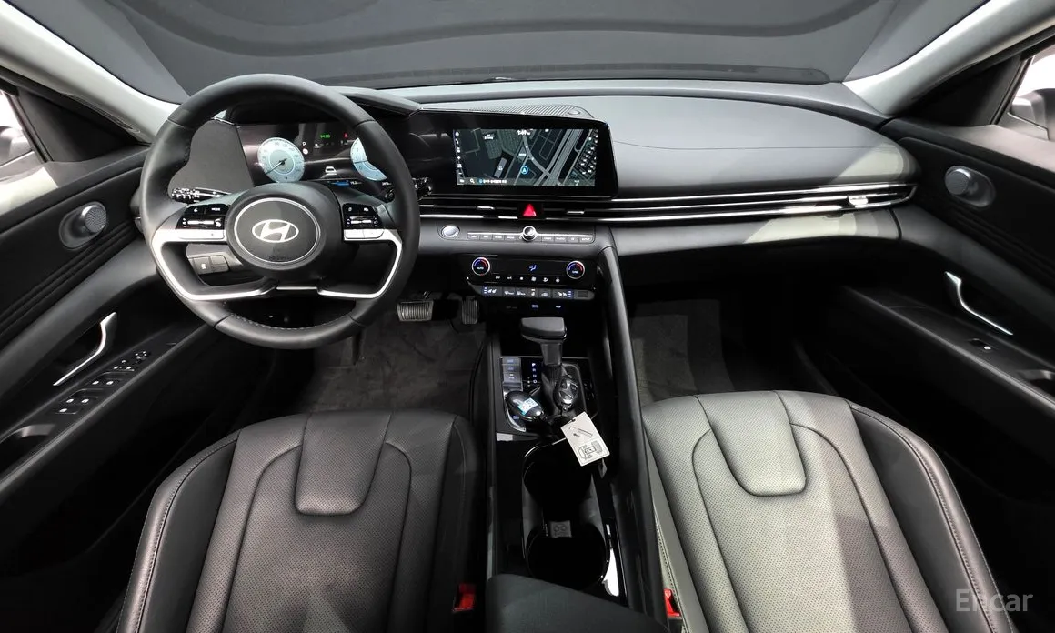 Hyundai Avante 2023 1.6