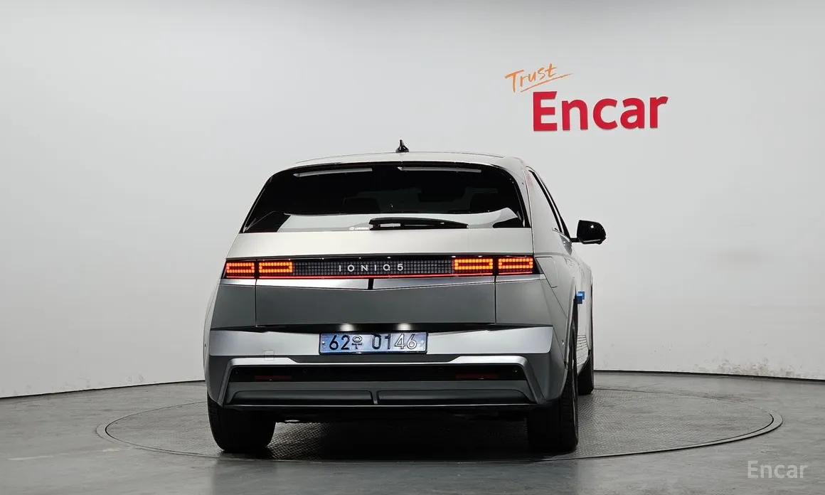 Фото 4 - Hyundai Ioniq 5