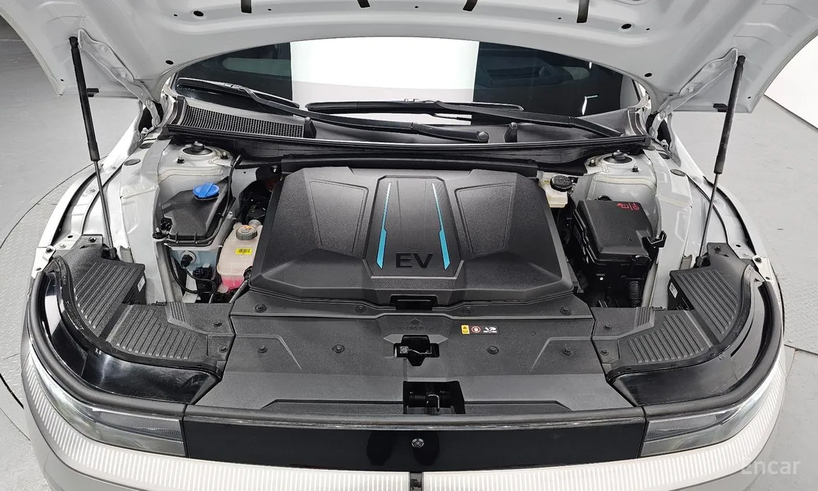 Фото 6 - Hyundai Ioniq 5