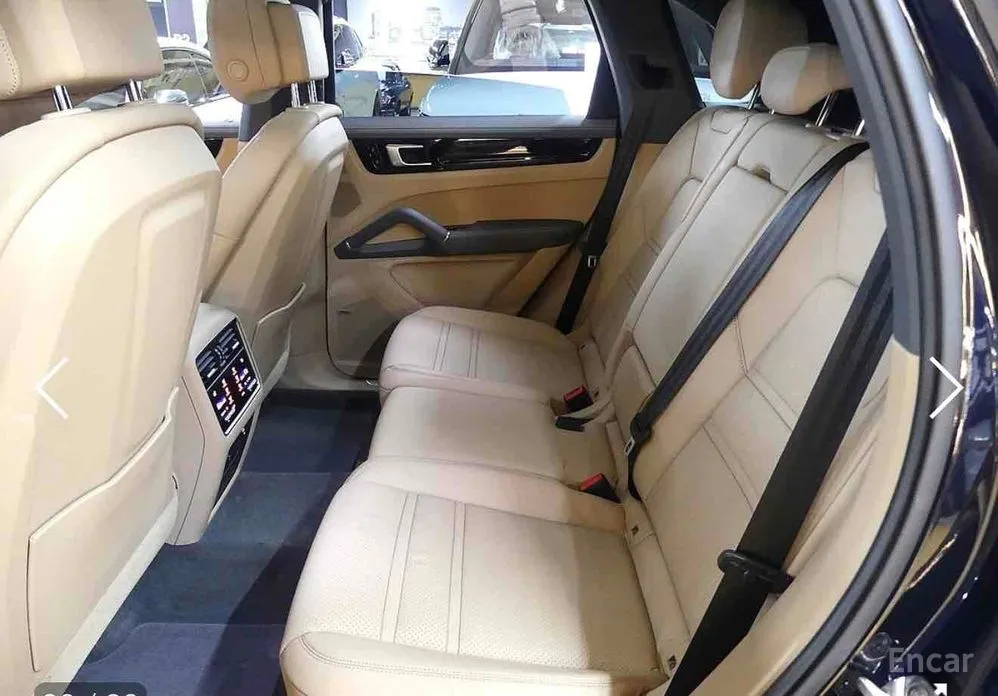 Фото 20 - Porsche Cayenne