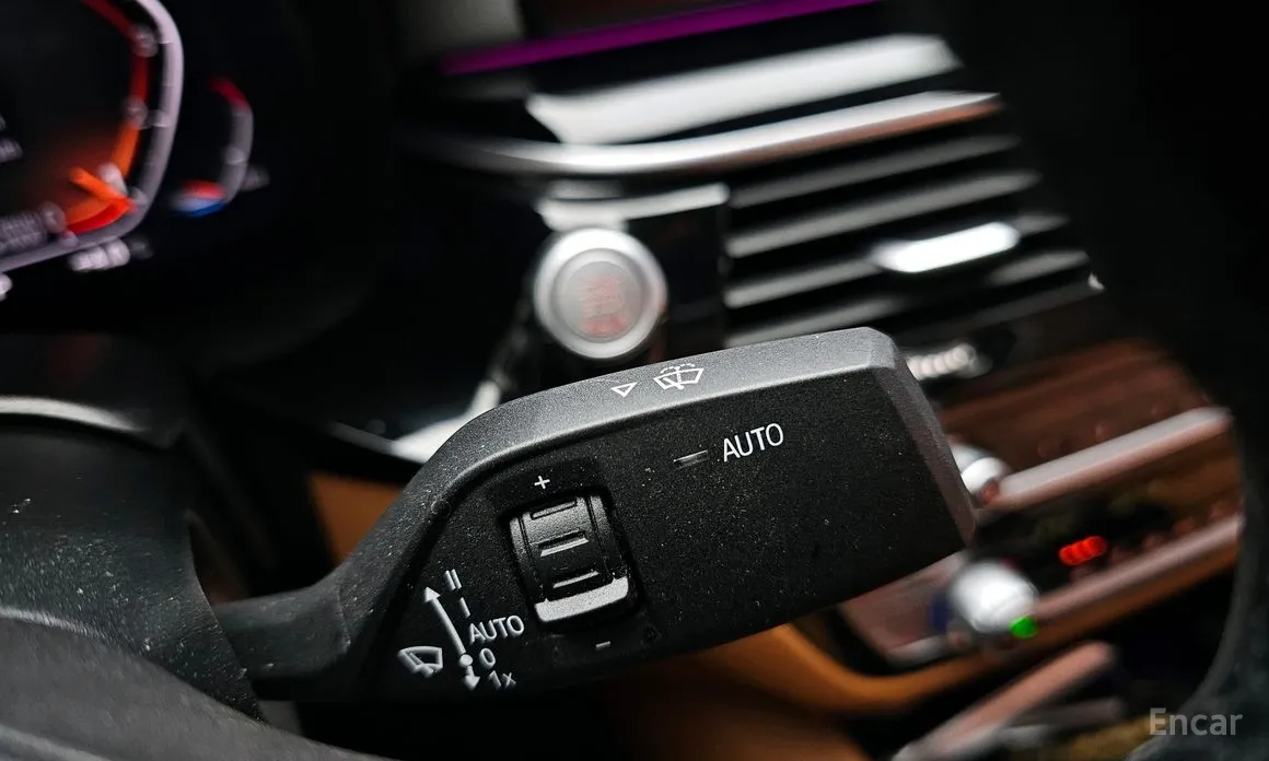 Фото 15 - BMW 5 Series