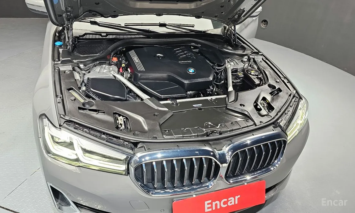 Фото 6 - BMW 5 Series