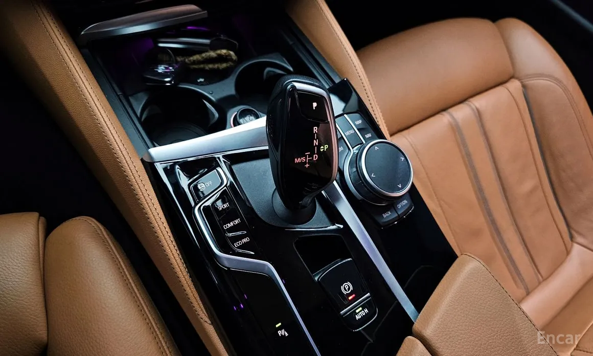 Фото 9 - BMW 5 Series