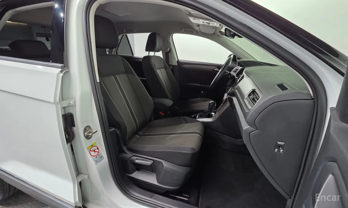 Фото 10 - Volkswagen T-Roc