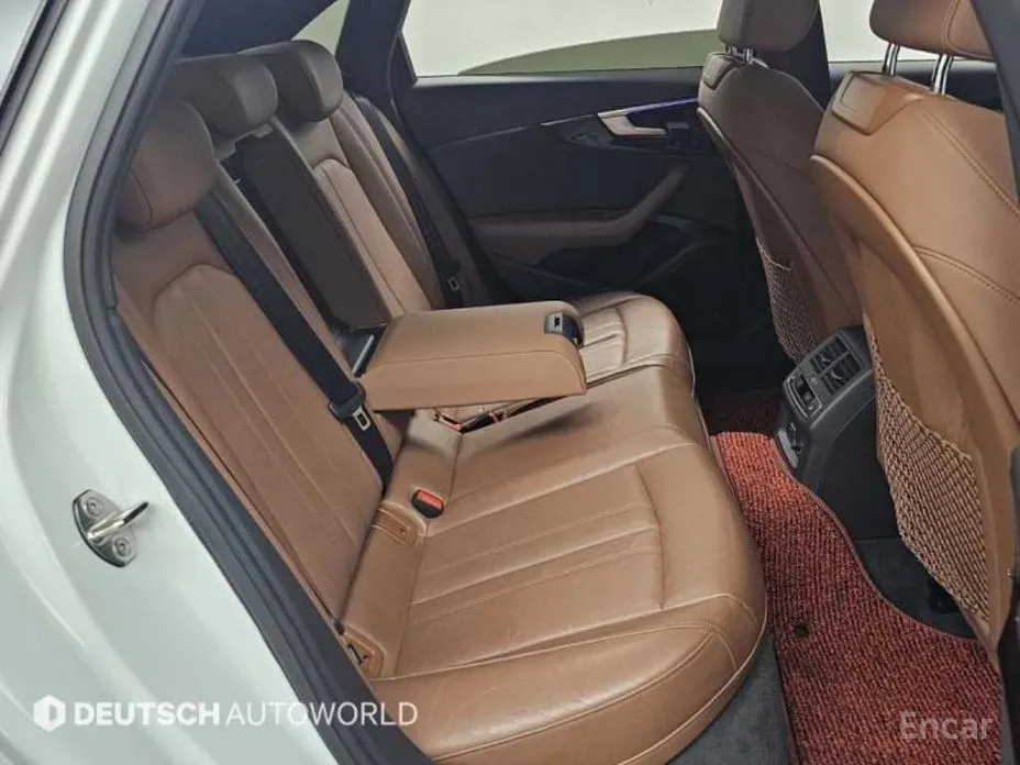 Фото 12 - Audi A4