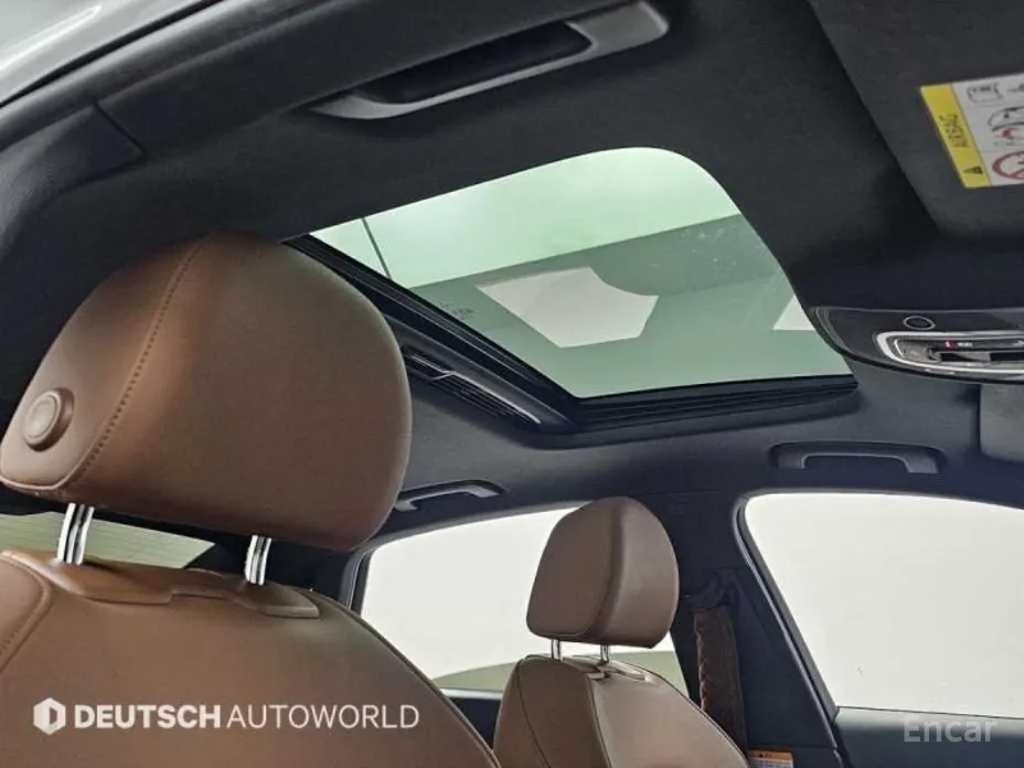 Фото 19 - Audi A4