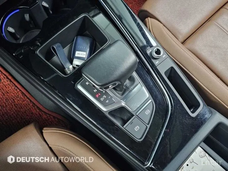 Фото 9 - Audi A4