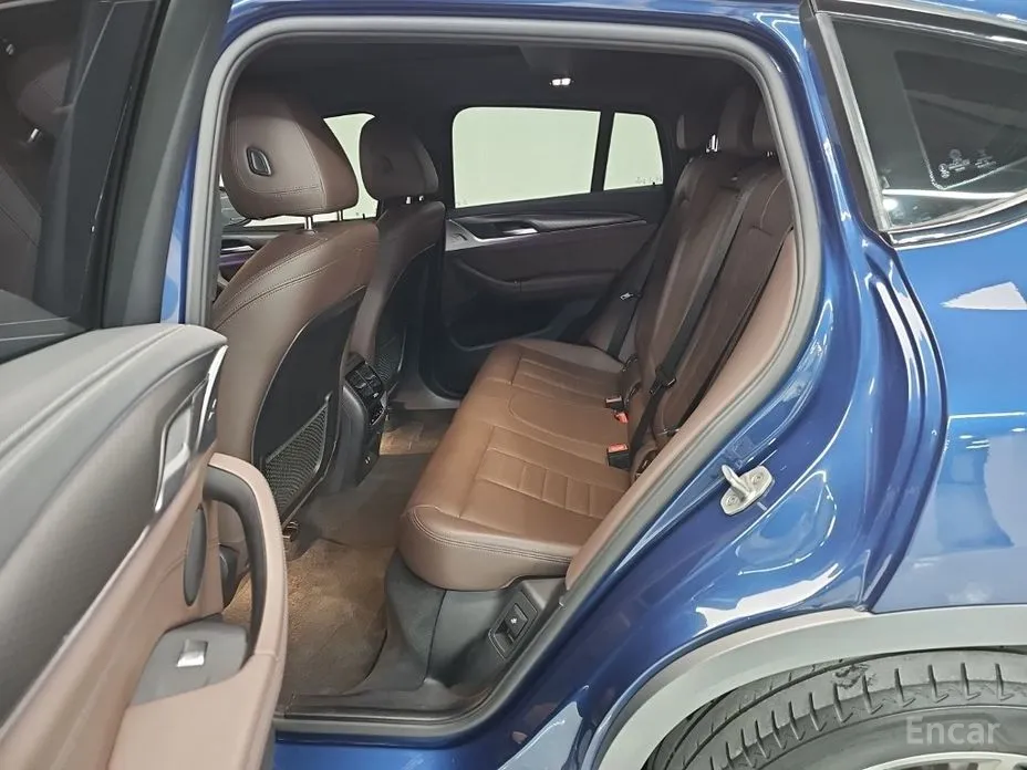 Фото 19 - BMW X4