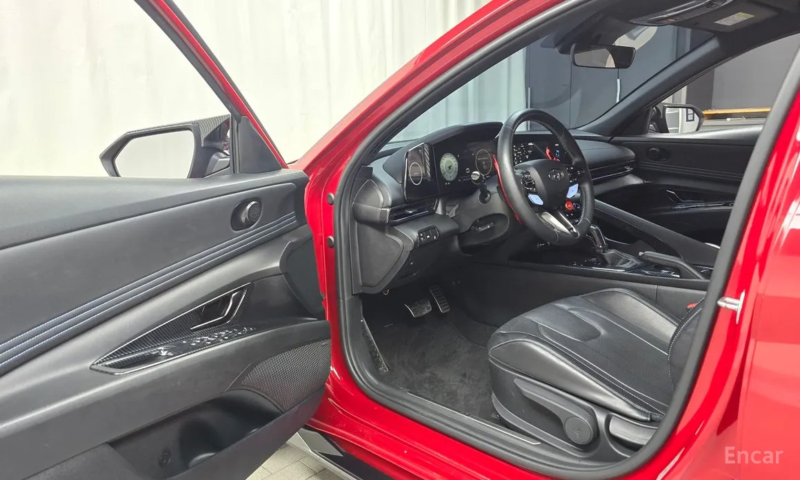 Фото 10 - Hyundai Avante