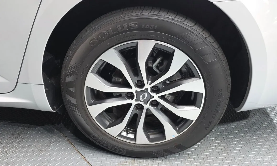 Фото 5 - Renault SM6