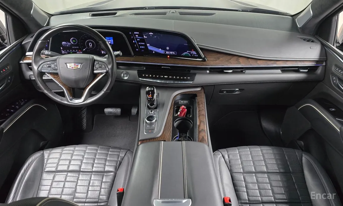 Фото 7 - Cadillac Escalade